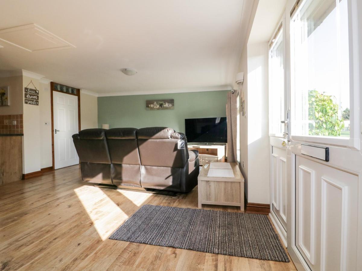 Lower Brambleside Труро Экстерьер фото