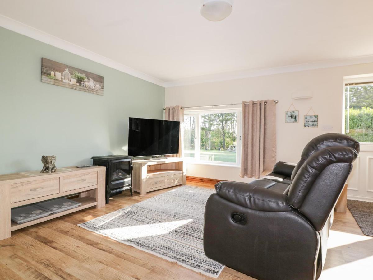 Lower Brambleside Труро Экстерьер фото